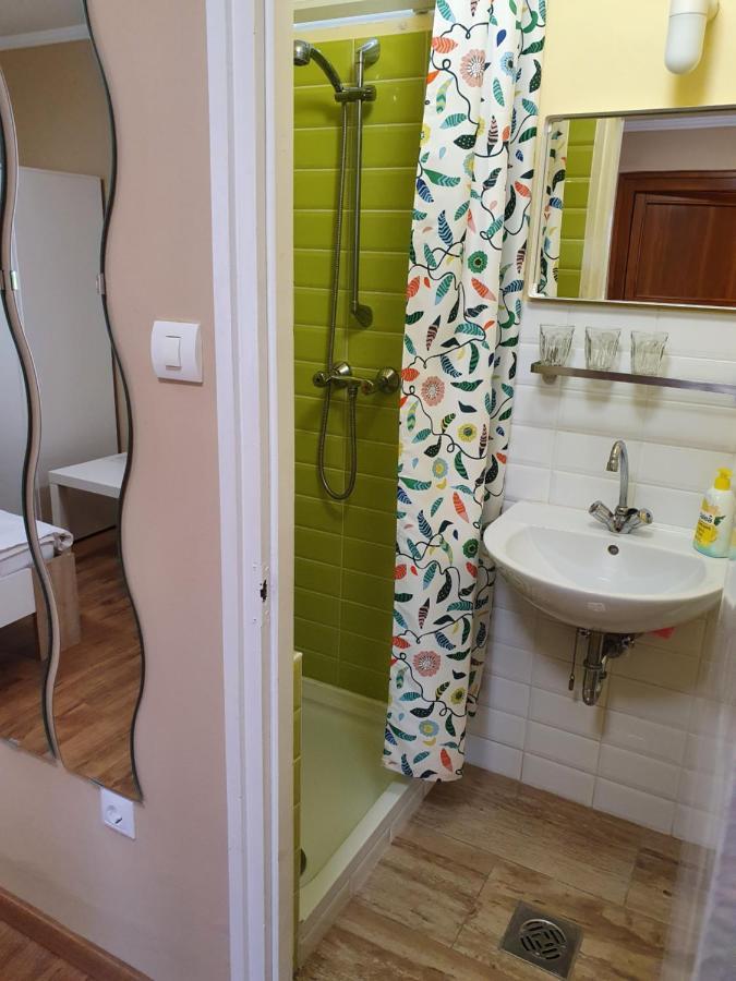 Muskatlis Haz Apartment Балатонлеле Екстериор снимка